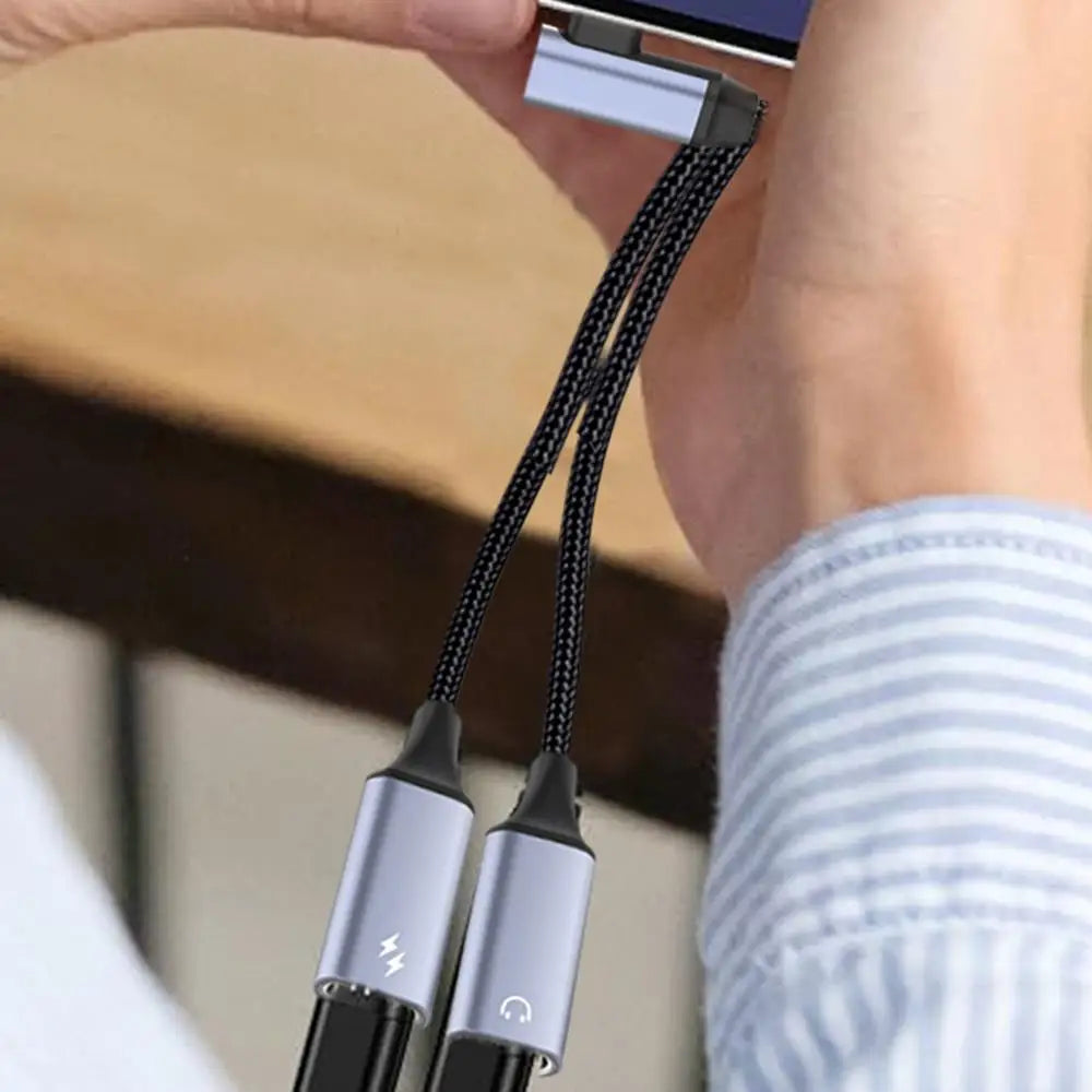 OTG 2-in-1 USB-C Splitter & Dual Headphone Jack Adapter – PD Fast Charging for Samsung, Huawei, iPhone, Xiaomi
