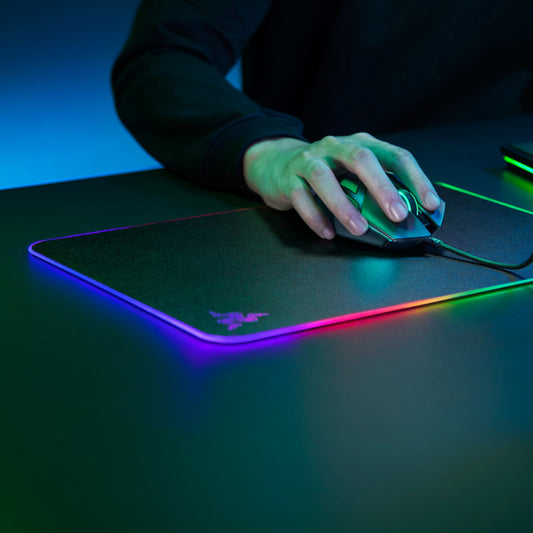 Razer Firefly Hard Game Mouse Pad