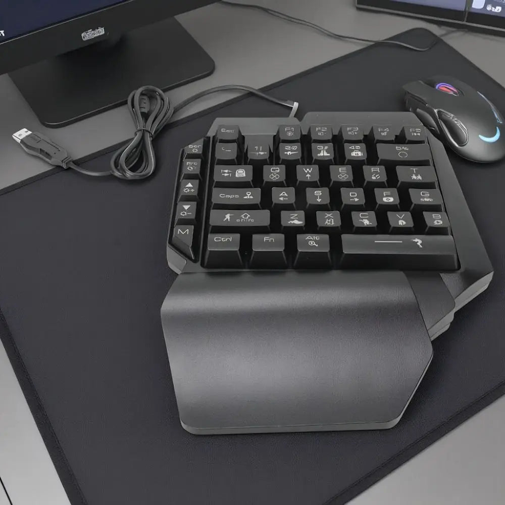 Plug-and-Play RGB Backlit One-Handed Gaming Keyboard – 39-Key USB Wired Mechanical Half Keyboard for PC Gamers